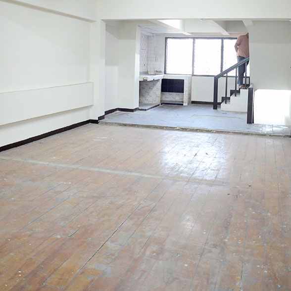 ขายอาคารพาณิชย์45ชั้น-165ตรว-ซศรีพรสวรรค์-ประชาราษฎร์26-ห้องมุม-ทำสีใหม่-ขายถูกมาก