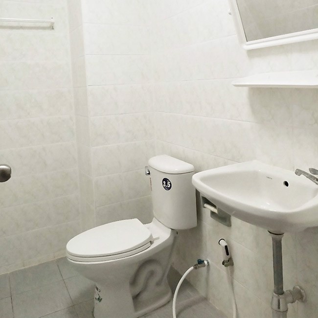 ขายบ้านเดี่ยว37ตรว-มบ้านสวนดวงพร-บางกรวย-หลังริม-รีโนเวตใหม่-ราคาคุยกันได้ค่ะ