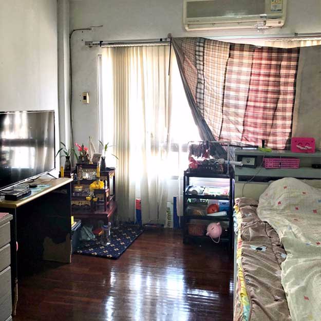 ขายทาวน์เฮ้าส์3ชั้น-196ตรว-มสวนนนท์วิลล์-ซอยท่าอิฐ-ต่อเติม-ราคาถูกที่สุดครับ