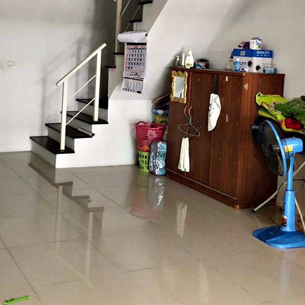 ขายทาวน์เฮ้าส์176ตรว-หมู่บ้านประภัสสร-พรีซีโอ4-ซเขานกยูง-สวย-ถูก-จัดกู้ให้ค่ะ