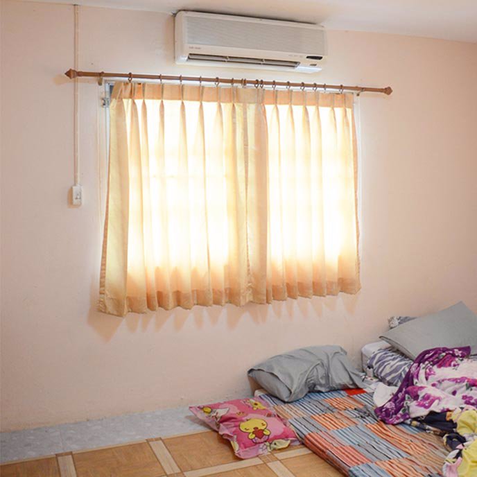 ขายบ้านเดี่ยว40ตรว-มรัตนาธิเบศร์-จัดกู้ให้-ราคาคุยกันได้ครับ