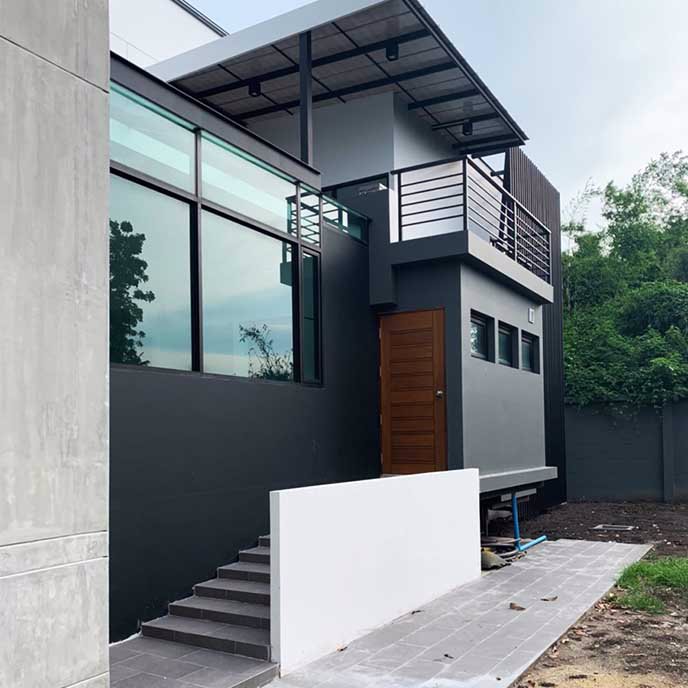 ขายบ้านหรูริมน้ำ-สไตล์โมเดิร์น-423ตรว-ซบางระมาด12-ราคาคุยกันได้ครับ