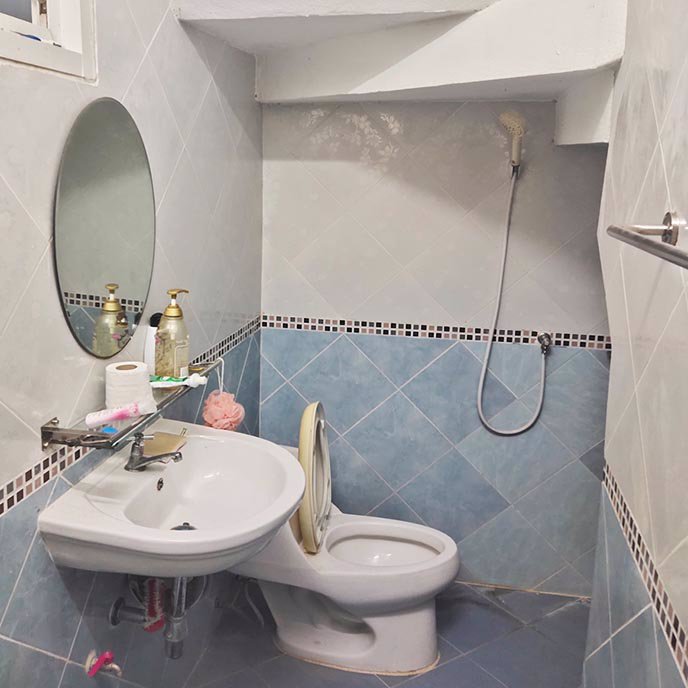 ขายทาวน์เฮ้าส์195ตรว-มธนนันท์-วิลเลจ-รังสิต-คลอง3-ถนนเมน-ต้นโครงการ-ราคาคุยกันได้ครับ