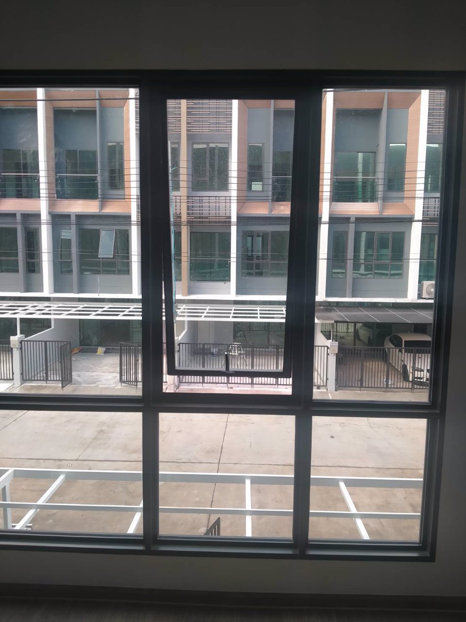 ขายทาว์นโฮม-โครงการ-the-vision-ลาดพร้าว-นวมินทร์