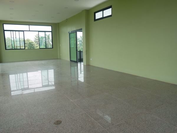 ขายโรงงาน-2-ไร่-ที่ทันสมัยหรูหราและทนทานกว่าโรงงานตามโครงการทั่วไป-วางของได้จุใจ-ติดคลอง-แถมยังใกล้