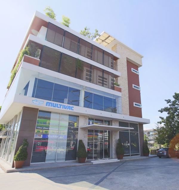 ให้เช่า-อาคารพาณิชย์-โชว์รูม-ออฟฟิศ-สไตล์โมเดิร์น-2-ชั้นครึ่ง-ทำเลดี-ติดถนนศรีนครินทร์