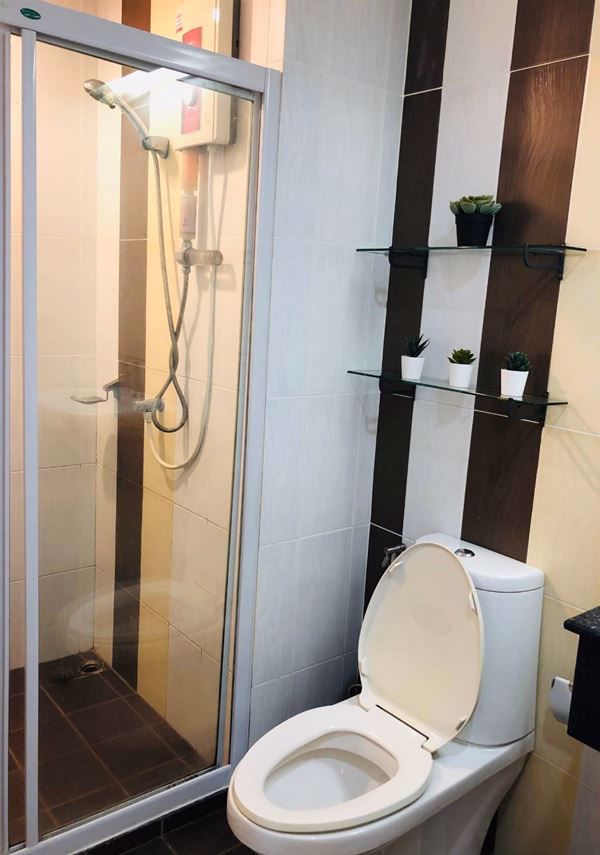 ขายด่วน-คอนโด-ดีไซน์-รัชดา-คอนโดมีไลฟ์สไตล์เรียบหรู-มีความเป็นส่วนตัว-ขนาดพื้นที่ห้อง-4082-ตารางเมต