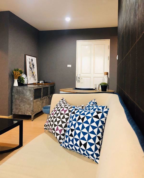 ขายด่วน-คอนโด-ดีไซน์-รัชดา-คอนโดมีไลฟ์สไตล์เรียบหรู-มีความเป็นส่วนตัว-ขนาดพื้นที่ห้อง-4082-ตารางเมต