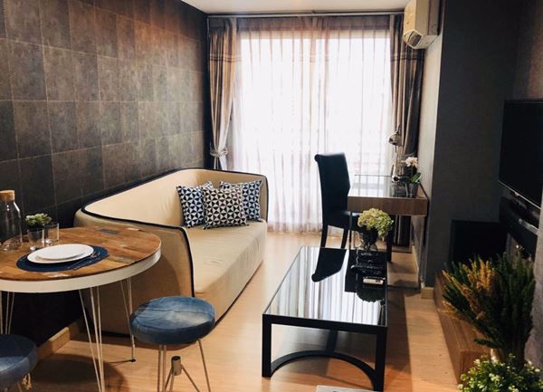 ขายด่วน-คอนโด-ดีไซน์-รัชดา-คอนโดมีไลฟ์สไตล์เรียบหรู-มีความเป็นส่วนตัว-ขนาดพื้นที่ห้อง-4082-ตารางเมต