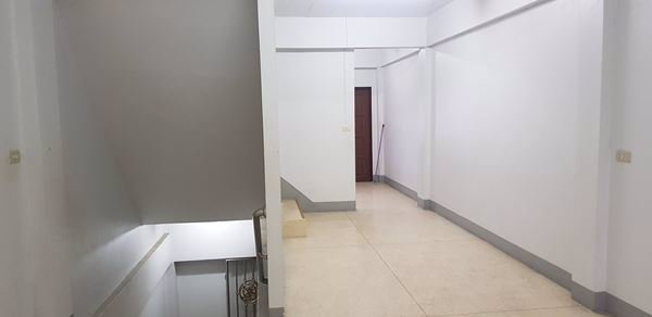 ขายด่วน-อาคารพาณิชย์-4-ชั้น-ตรงข้ามหาดเตยงาม-สัตหีบ-มีที่จอดรถ-ติดถนนสุขุมวิท