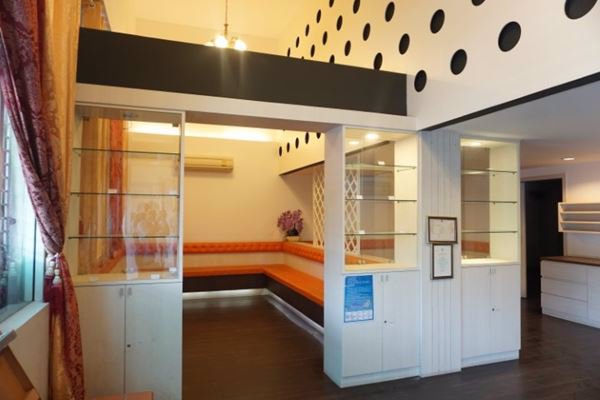 ให้เช่าตึก-อาคารพาณิชย์-3-คูหา-4-ชั้น-ขนาดที่ดิน-54-ตารางวา-ติดถนนกิ่งแก้ว