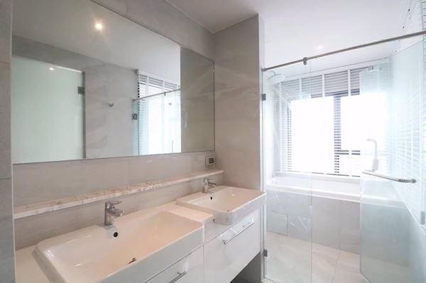 ให้เช่าคอนโด-ริทึ่ม-เอกมัย-rhythm-ekkamai-ห้องมุม-for-rent-rhythm-ekkamai