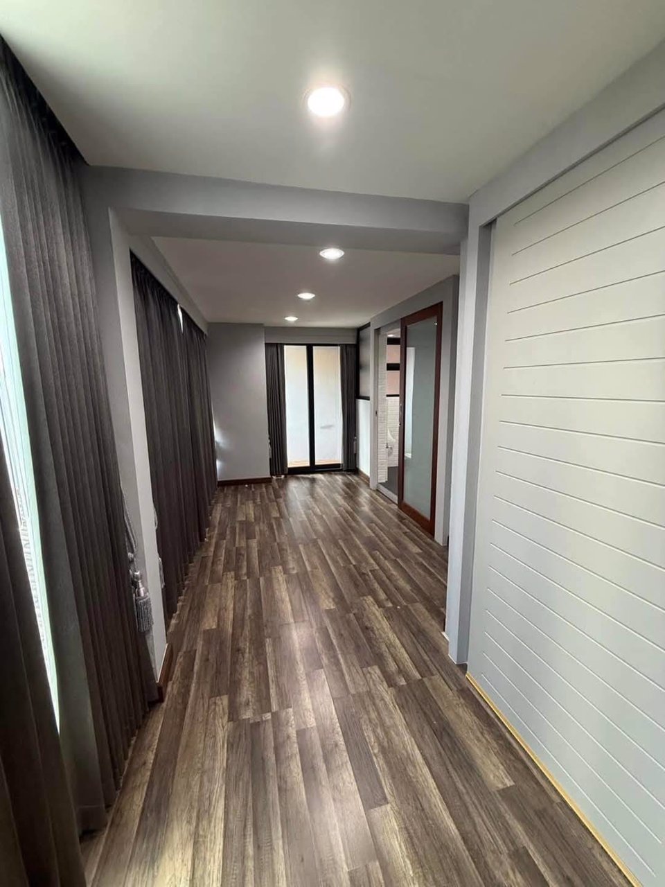 ขายอาคารพาณิชย์-35-ชั้น-ตกแต่งพร้อมอยู่-100-หิ้วกระเป๋าเข้าอยู่ได้เลย-มีระบบกันขโมย-กล้องวงจรปิด