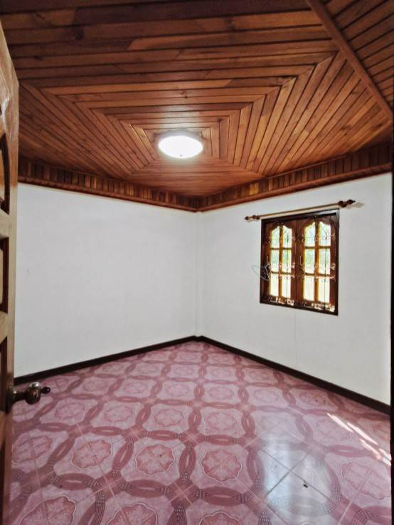 ขายบ้านไม้สักทอง-ตกแต่งสวยงาม-เมืองเวียงป่าเป้า-เชียงราย