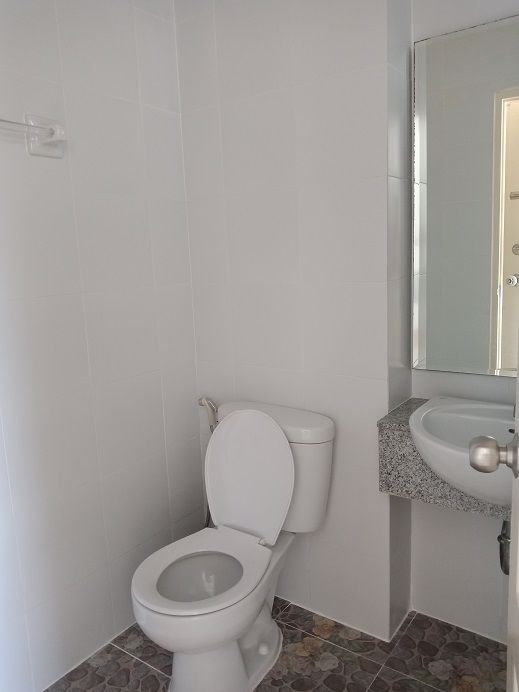 ขายคอนโดเดอะซีซั่น-ศรีนครินทร์-ชั้น-7-ตึก-a-วิวโล่งหันหน้าไปทางถนนเทพารักษ์