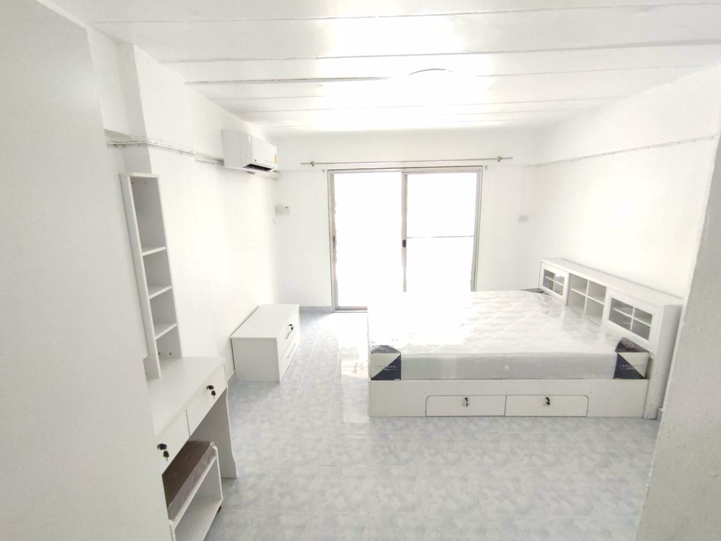 คอนโดนิรันดร์เรซิเดนซ์-5-ทำเลทอง-ราคาถูก-390000-บาท