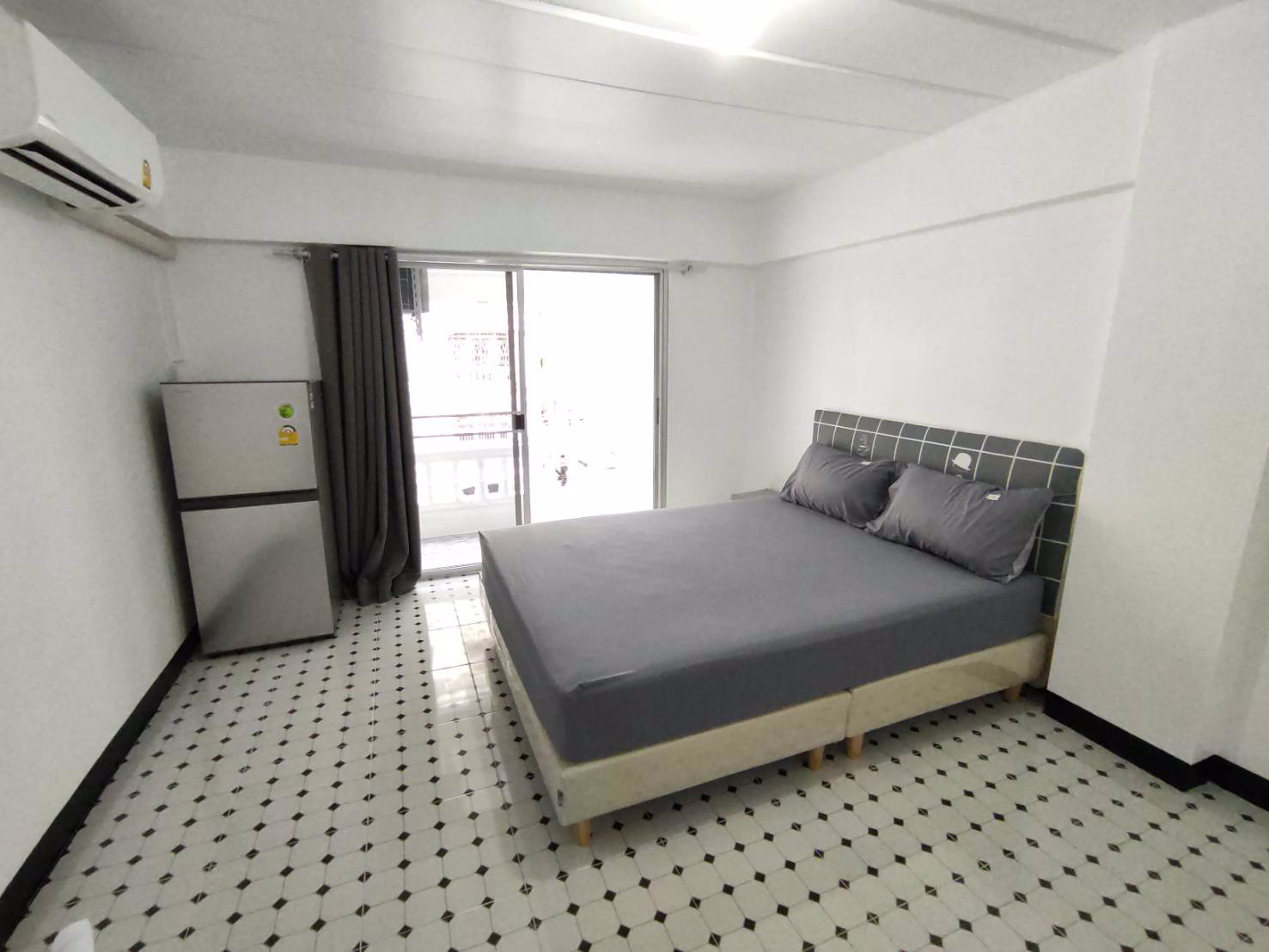 คอนโดนิรันดร์เรซิเดนซ์-5-ทำเลทอง-ราคาถูก-390000-บาท