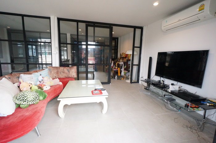 ขาย-ทาวน์โฮม-2-คูหา-22-ตรวา-ใกล้-รรสารสาสน์เอกตรา-ซอย-สาธุประดิษฐ์-20-ใกล้-brt-ถนนจันทน์-central-r