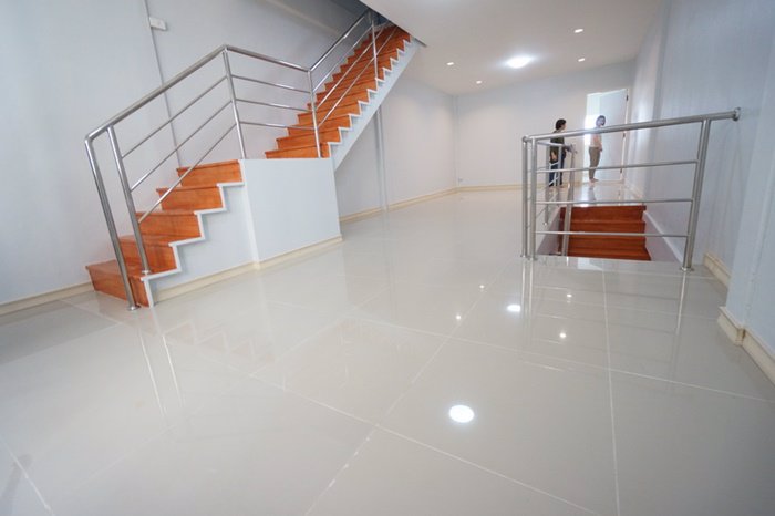 ขายด่วน-ทาวน์เฮ้าส์-21-ตรว-สูง-3-ชั้น-แต่งใหม่-สาธุประดิษฐ์-45-ทะลุถนนยานนาวา-ใกล้-ถนนพระราม-3-เดิ