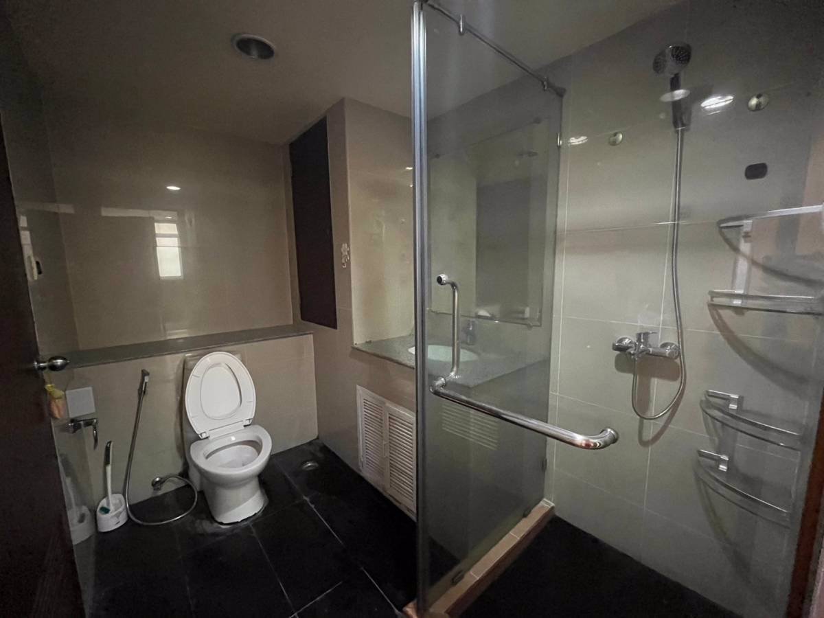 ขายคอนโด-ปภาดา-สีลม-คอนโดมิเนียม-ชั้น-4-ห้องใหญ่-ราคาถูกที่สุด