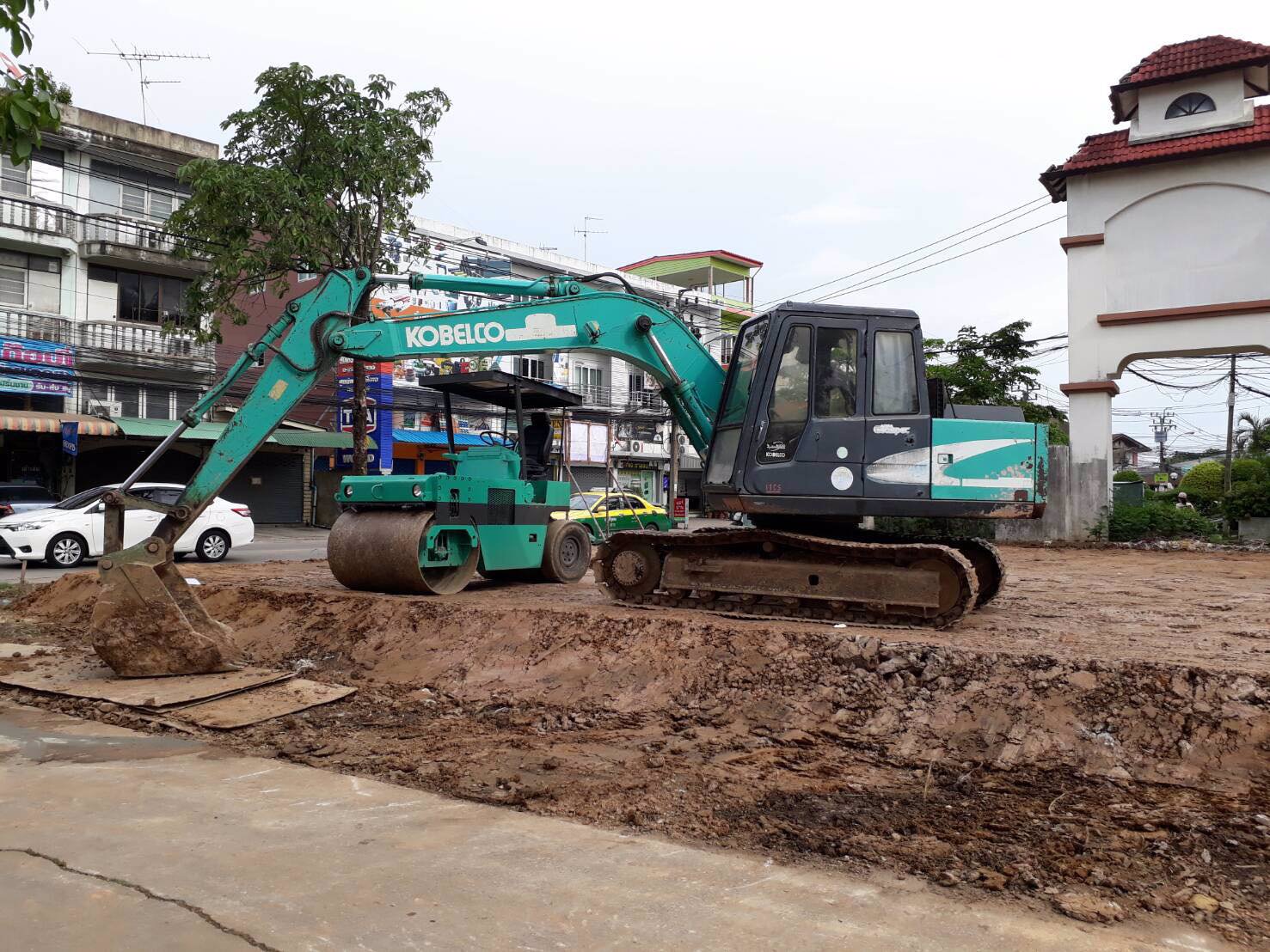 รับเหมาถมที่ดินราคาถูกและพิเศษสำหรับคุณ-ที่สุดในเขตกรุงเทพ-และปริมณฑล-ถมดินดำ-ดินดาน-ดินลูกรัง-และ