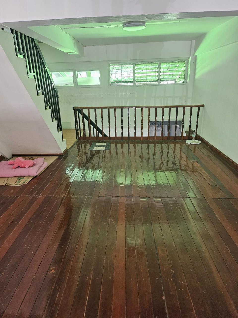 ขายอาคารพาณิชย์-4-ห้องนอน-3-ห้องน้ำ-ในตัว