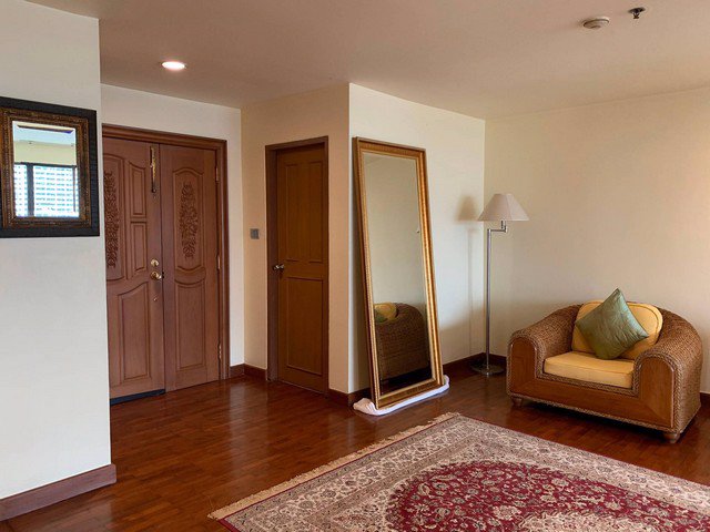 62027-ขายด่วน-คอนโด-บ้านเพลินจิต-ขนาด-114-ตารางเมตร-2-ห้องนอน-2-ห้องน้ำ-วิวสวย-ทิศตะวันออก-ห้องกว้าง