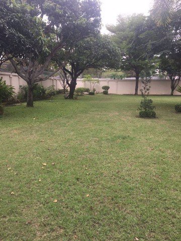 62034-ขายที่ดินหายาก-หลังห้างพาราไดซ์-พาร์ค-เนื้อที่-1267-ตรว-สังคมคุณภาพ-เพื่อนบ้านดี