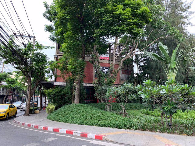 62058-ขายอาคารพาณิชย์-เจริญกรุง-70-ขนาด-26-ตรว-แยกถนนจันทร์-ตัดเจริญกรุง-ดาดฟ้า-เพดานสูง-วิวสวน