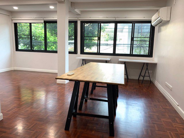 62053-ให้เช่าพื้นที่ใน-t-house-สำหรับสำนักงาน-มีความเป็นส่วนตัวในถนนค่อนข้างเงียบ-ใกล้-mrt-ลุมพินี
