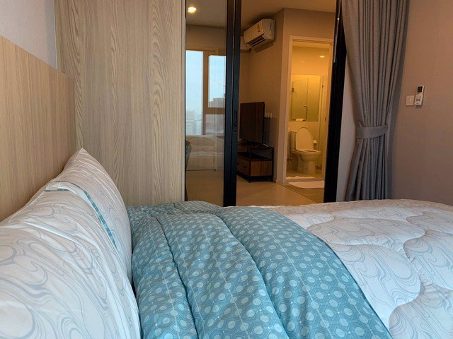 62050-ให้เช่าคอนโด-life-asoke-ขนาด-35-ตรม-2-ห้องนอน-1-ห้องน้ำ-เฟอร์นิเจอร์ครบชุด-ใกล้-mrt-เพชรบุรี