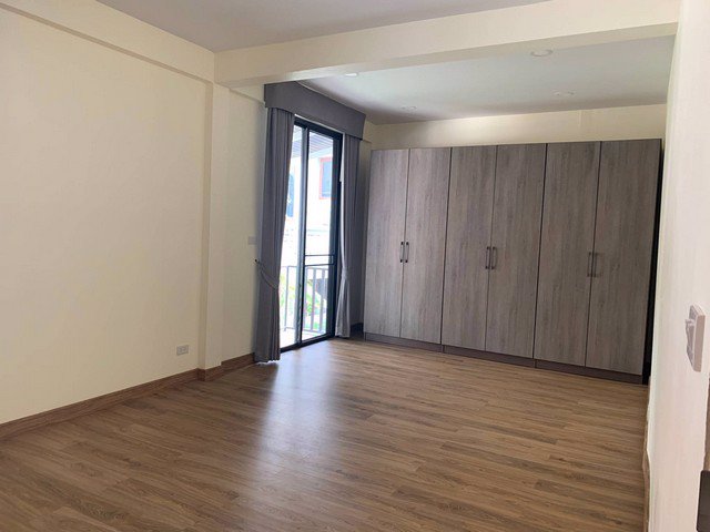 63005-ให้เช่าบ้านเดี่ยว-ในเขตยานนาวา-สาทร-พื้นที่เงียบสงบ-บ้านสวยพร้อมสวนเล็กๆ-สำหรับทำสำนักงาน