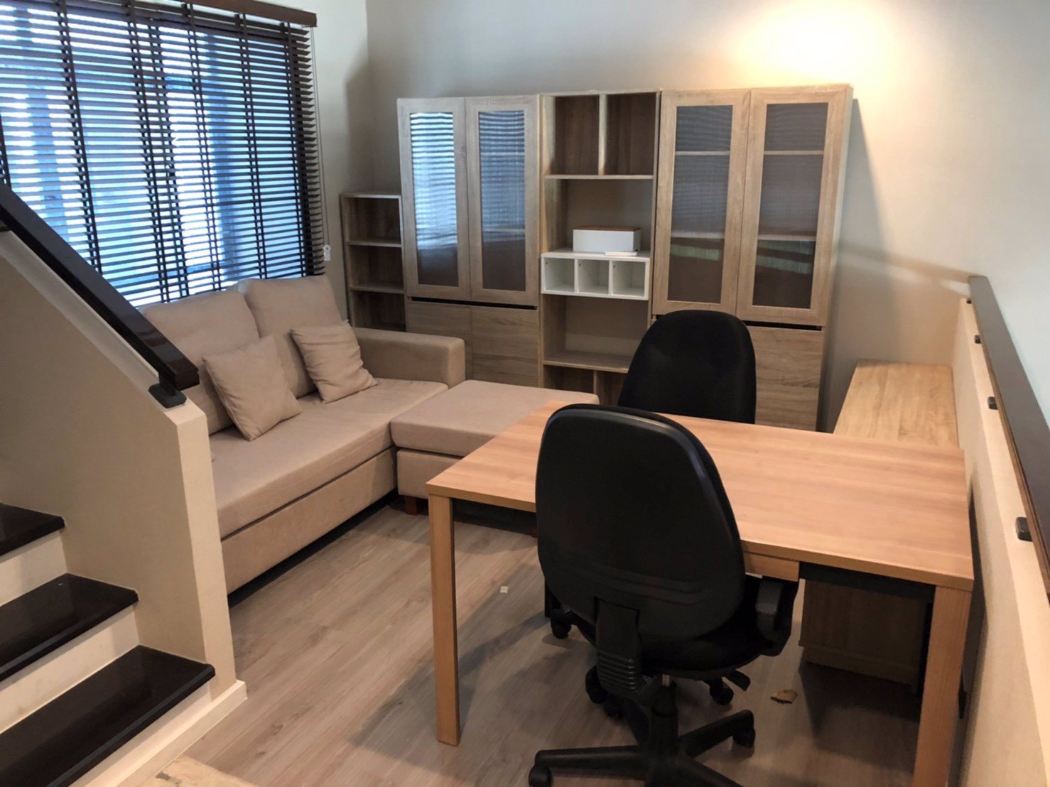 ทาวน์โฮมให้เช่า-35-ชั้น-193-ตรม-ตกแต่งพร้อมอยู่-33000-บาท-เดือน-บ้านกลางเมืองวิภาวดี