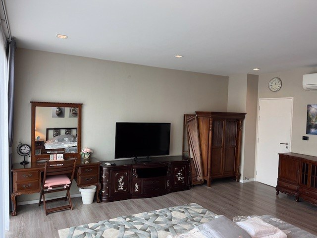 ทาวน์โฮมให้เช่า-35-ชั้น-193-ตรม-ตกแต่งพร้อมอยู่-33000-บาท-เดือน-บ้านกลางเมืองวิภาวดี