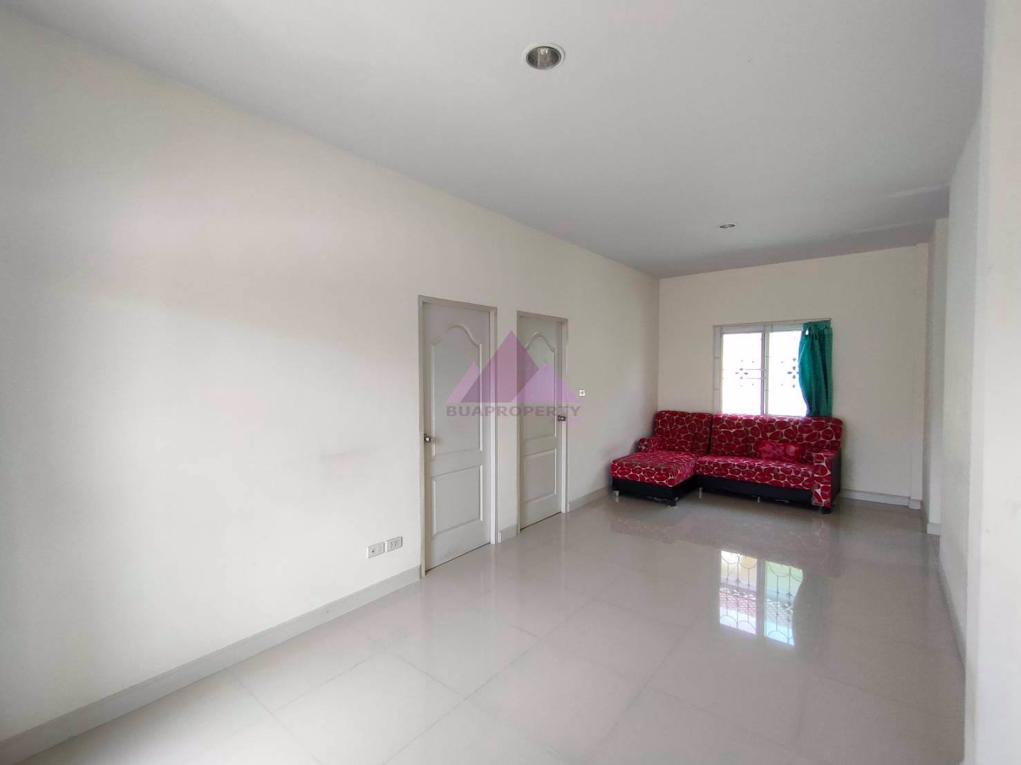 บ้านเดี่ยวชั้นเดียว-สไตล์โมเดิร์น-ถูกกว่าราคาตลาด-สภาพเยี่ยม-หมู่บ้านมารวยมอเตอร์เวย์