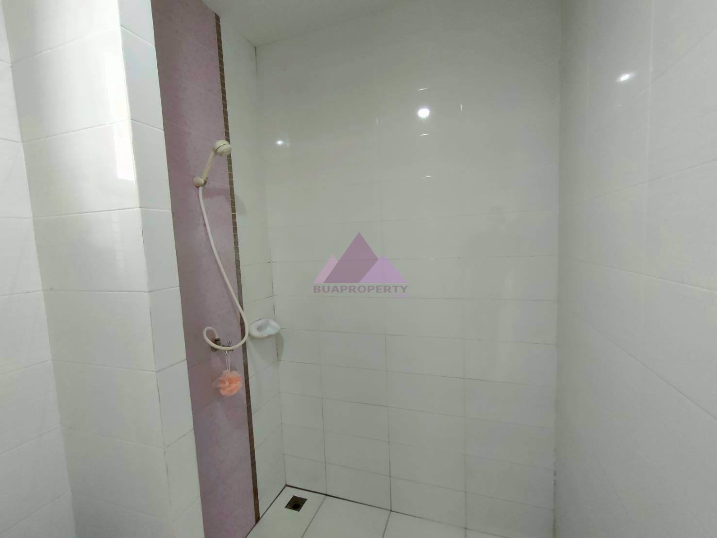 บ้านเดี่ยวชั้นเดียว-สไตล์โมเดิร์น-ถูกกว่าราคาตลาด-สภาพเยี่ยม-หมู่บ้านมารวยมอเตอร์เวย์