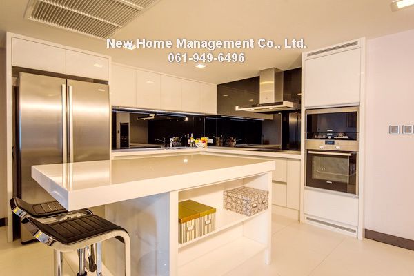 for-rent-the-klasse-residence-condominium-3bedrooms-near-bts-mrt-