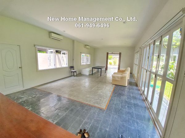 single-house-near-bts-ekamai-1km-2-storey-4-bedrooms-for-rent