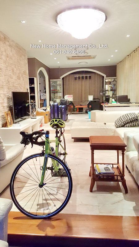 ขายบ้านเดี่ยว-4ห้องนอน-หมู่บ้านลัดดารมย์-นนทบุรี-ราคาดี-มีรถไฟฟ้าสถานีไทรม้าหน้าหมู่บ้าน