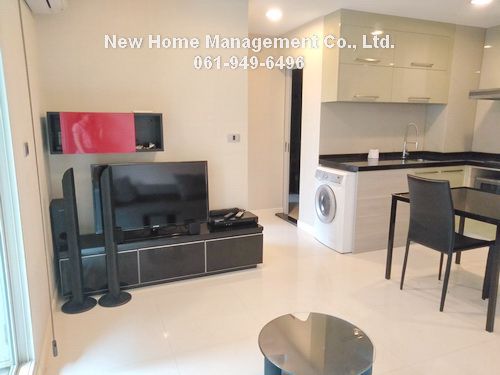for-rent-the-crest-24-condominium-1bedroom-mid-floor-near-bts-promphong