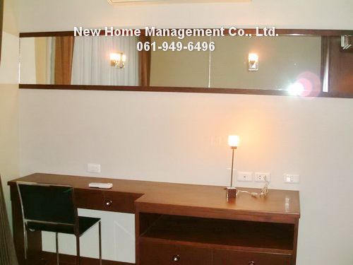 for-rent-the-49-plus-2-condominium-2bedrooms-fully-furnished-near-bts-promphong-
