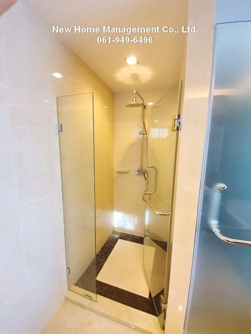 for-selling-the-address-61-condominium-2bedrooms-fully-furnished-bts-ekamai