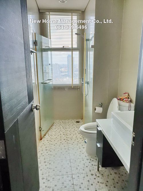 for-sale-villa-sathorn-condominium-1bedroom-near-bts-krungthon