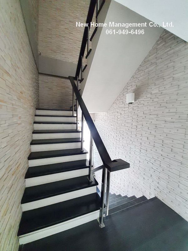 for-sale-penthouse-wind-23-condominium-3bedrooms-near-bts-mrt