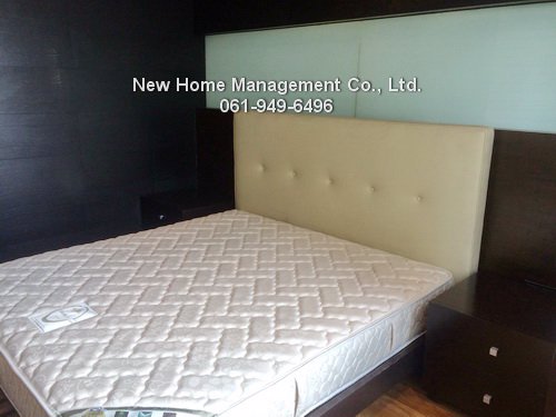 for-rent-the-emporio-place-condominium-3bedrooms-near-bts-phrompong