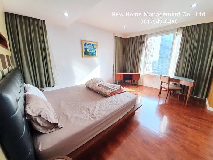 for-rent-sale-baan-siri-24-condominium-2bedroom-near-bts-phromphong