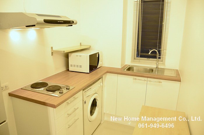 for-rent-sale-sukhumvit-plus-condominium-1bedroom-near-bts-phra-khanong