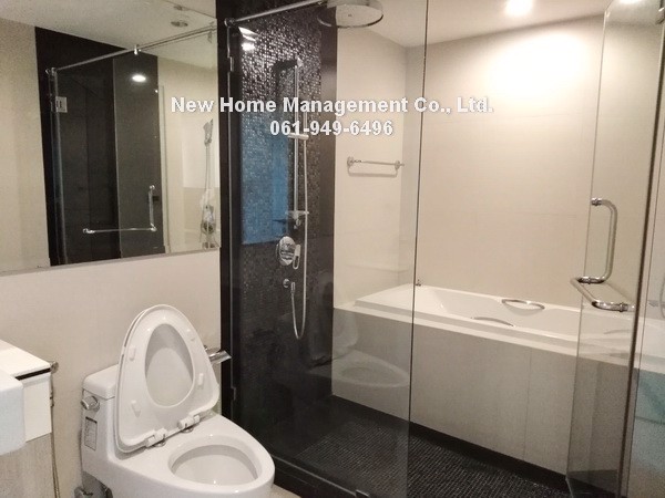 for-rent-the-crest-24-condominium-2bedrooms-near-bts-phromphong