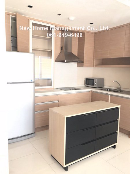 for-rent-sale-the-emporio-place-condominium-2bedrooms-2bathrooms-near-bts