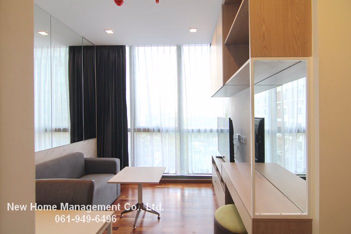 for-rent-sale-wish-signature-midtown-siam-1bedroom-near-bts-rajchathewee